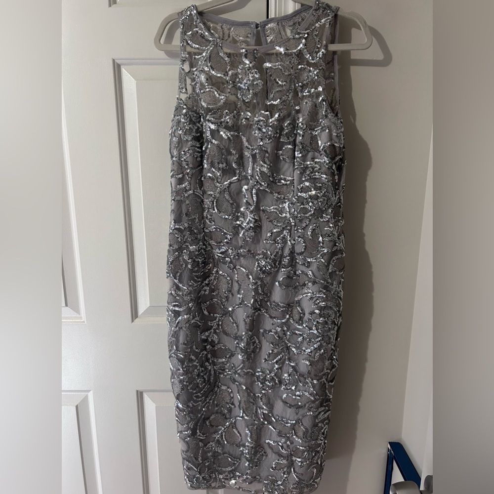 Beautiful sequin party midi/sheath dress